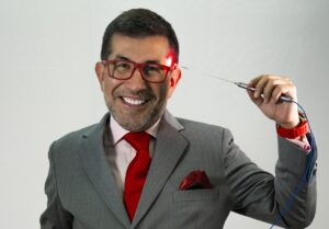 Dr. Gabriel Cubillos analiza la mínima invasión con láser y la seguridad del paciente en procedimientos modernos